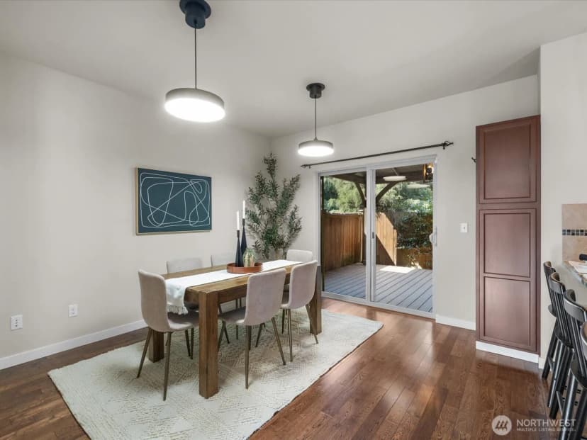 Property photo for 16504 1st Drive Se, Bothell photo 8