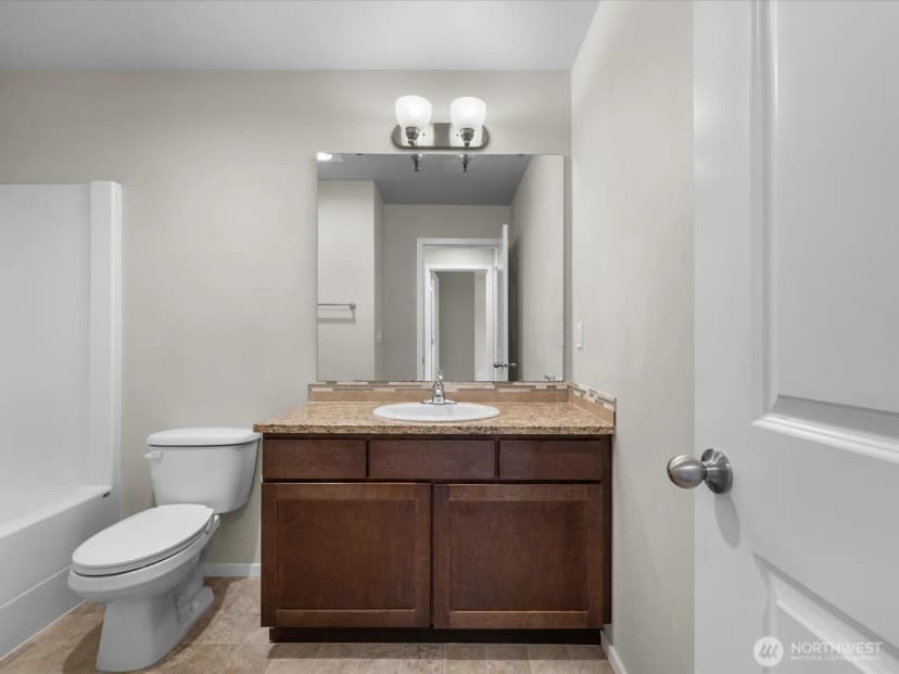 Property photo for 16504 1st Drive Se, Bothell photo 21