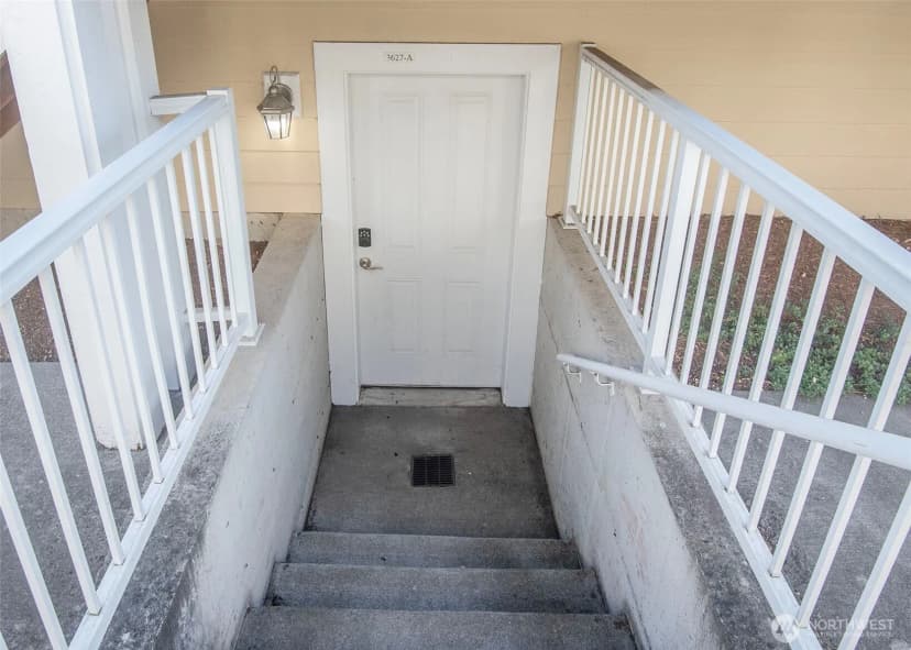 Property photo for 3627 Lombard Avenue #a, Everett photo 26