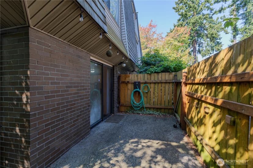 Property photo for 8603 244th St Sw #2a, Edmonds photo 12