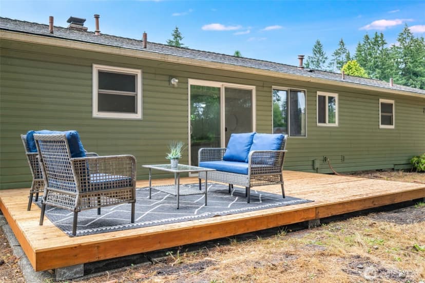 Property photo for 2402 Larch Se, Lacey photo 23