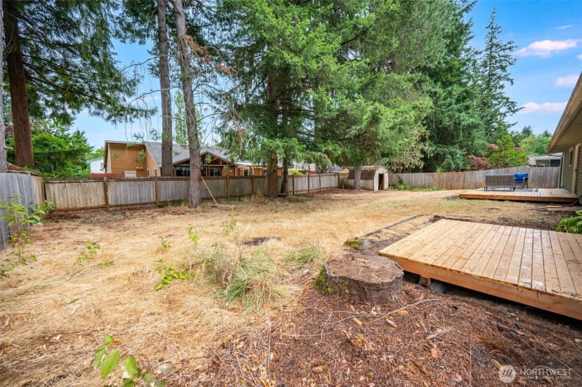 Property photo for 2402 Larch Se, Lacey photo 24