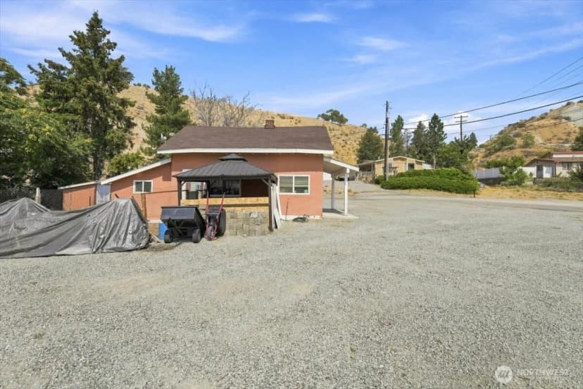 Property photo for 617 N Bradley Street, Chelan photo 15