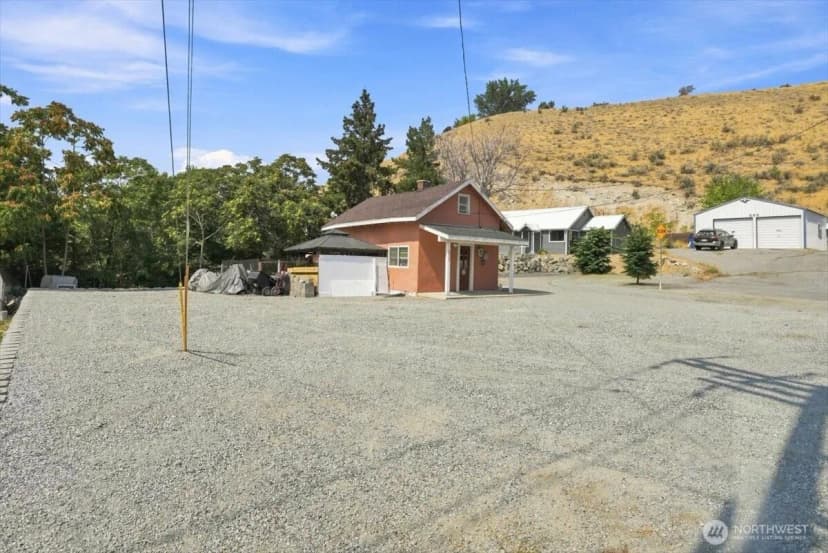 Property photo for 617 N Bradley Street, Chelan photo 14