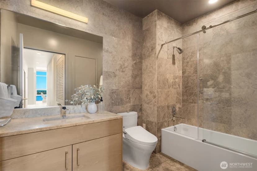 Property photo for 121 Stewart Street #3704, Seattle photo 28