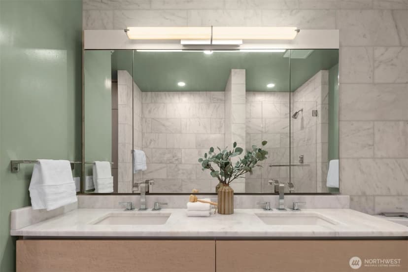 Property photo for 121 Stewart Street #3704, Seattle photo 22