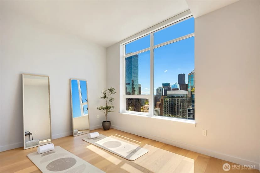 Property photo for 121 Stewart Street #3704, Seattle photo 29