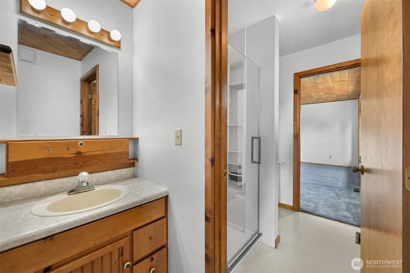 Property photo for 2438 N Bakerview Park Drive, Ferndale photo 31