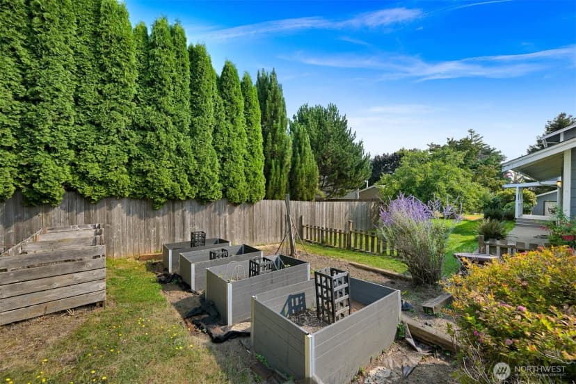 Property photo for 2438 N Bakerview Park Drive, Ferndale photo 33