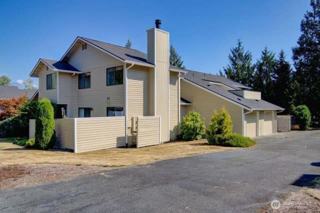 Property photo for 2630 Club Court #101, Mount Vernon