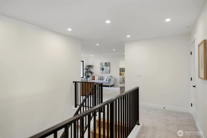 Property photo for 20101 75th Avenue Ne, Kenmore photo 19