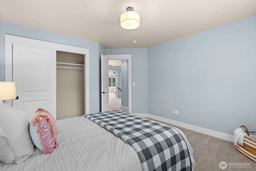 Property photo for 904 7th Court, Fox Island photo 33