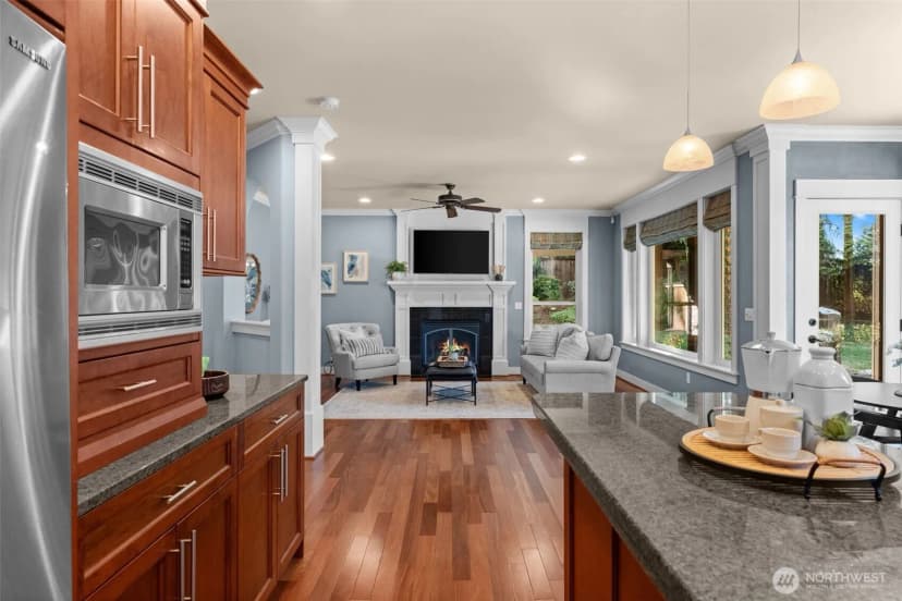 Property photo for 904 7th Court, Fox Island photo 11
