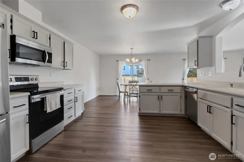 Property photo for 1212 192nd Street Ct E, Spanaway photo 6