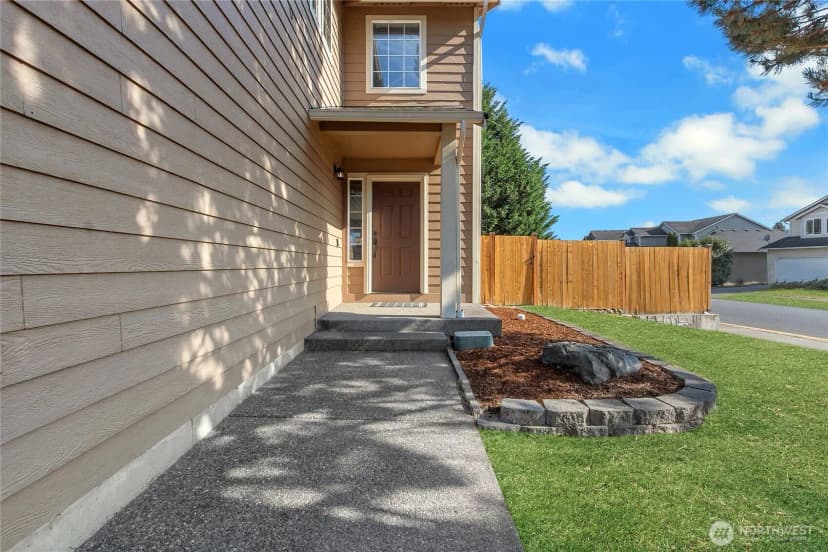 Property photo for 1212 192nd Street Ct E, Spanaway photo 2