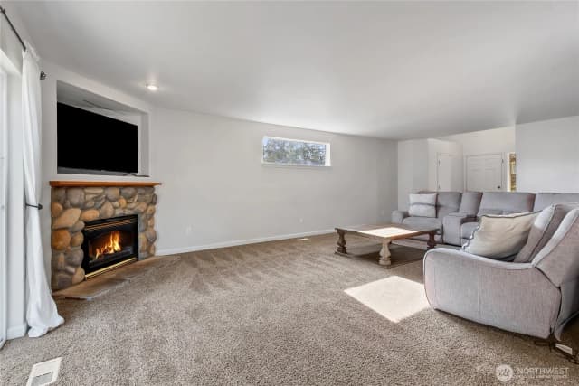 Property photo for 1212 192nd Street Ct E, Spanaway photo 4