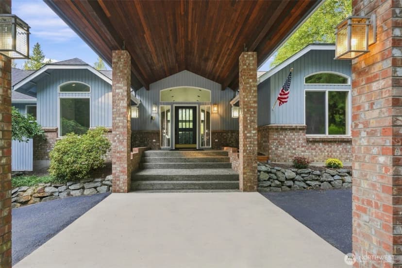 Property photo for 21058 Estate Drive, Mount Vernon photo 3