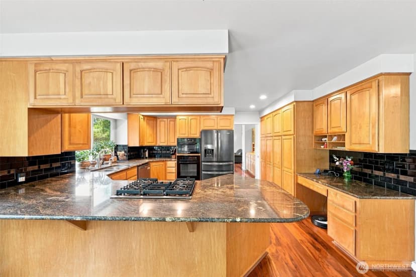 Property photo for 21058 Estate Drive, Mount Vernon photo 8