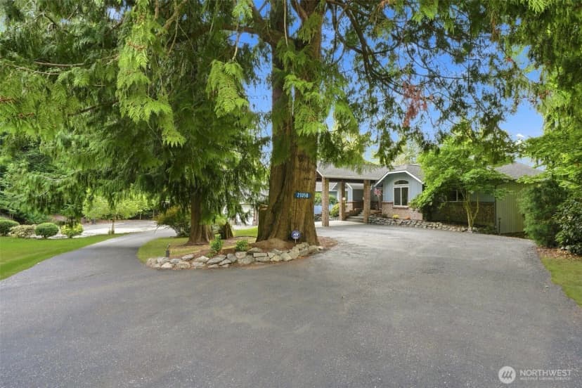 Property photo for 21058 Estate Drive, Mount Vernon photo 4