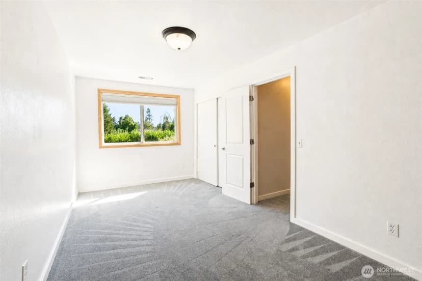 Property photo for 1819 Sw 149th Street, Burien photo 19
