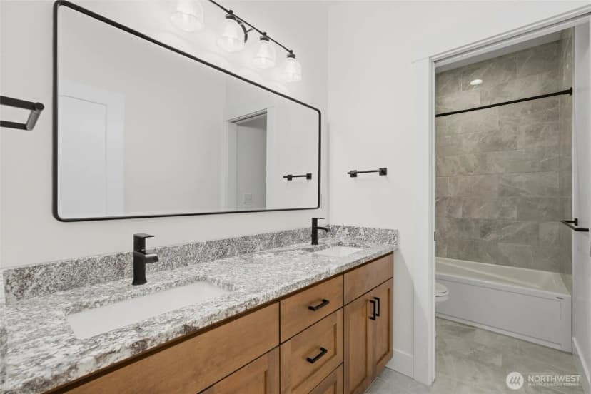 Property photo for 14607 Jim Creek Rd, Arlington photo 30