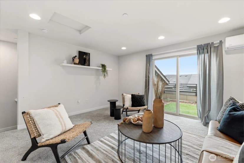 Property photo for 964 7th Avenue Ne #2.4, Issaquah photo 26