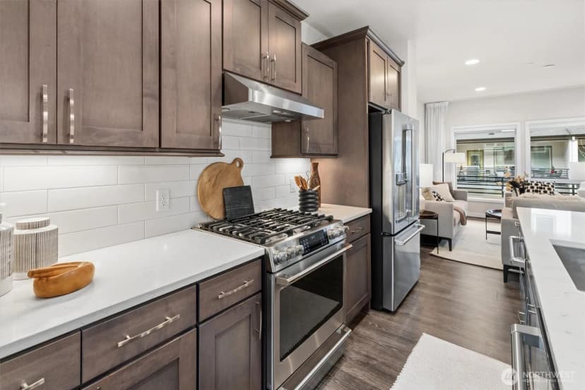 Property photo for 964 7th Avenue Ne #2.4, Issaquah photo 9