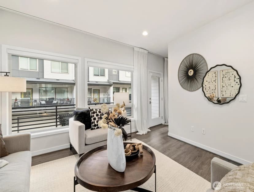 Property photo for 964 7th Avenue Ne #2.4, Issaquah photo 11