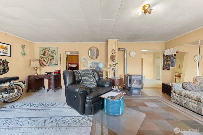 Property photo for 2021 N Tower Avenue, Centralia photo 7