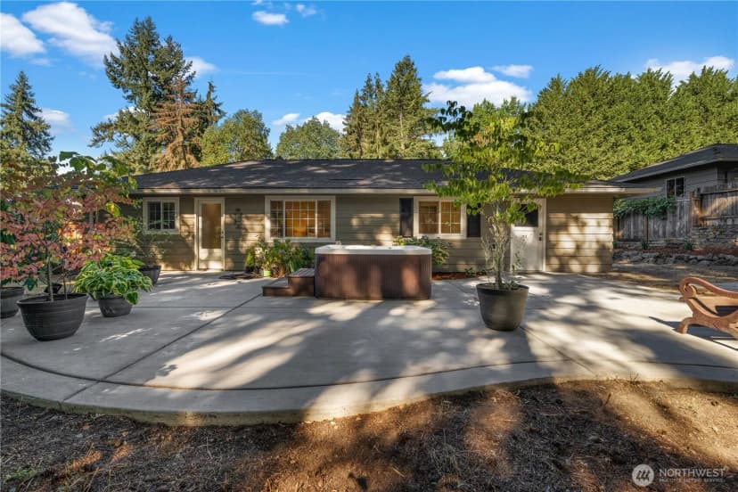 Property photo for 2422 126th Avenue Ne, Bellevue photo 25