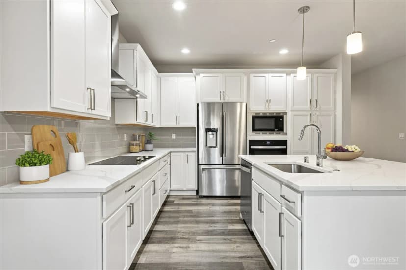 Property photo for 429 Logan Road #2, Lynnwood photo 6