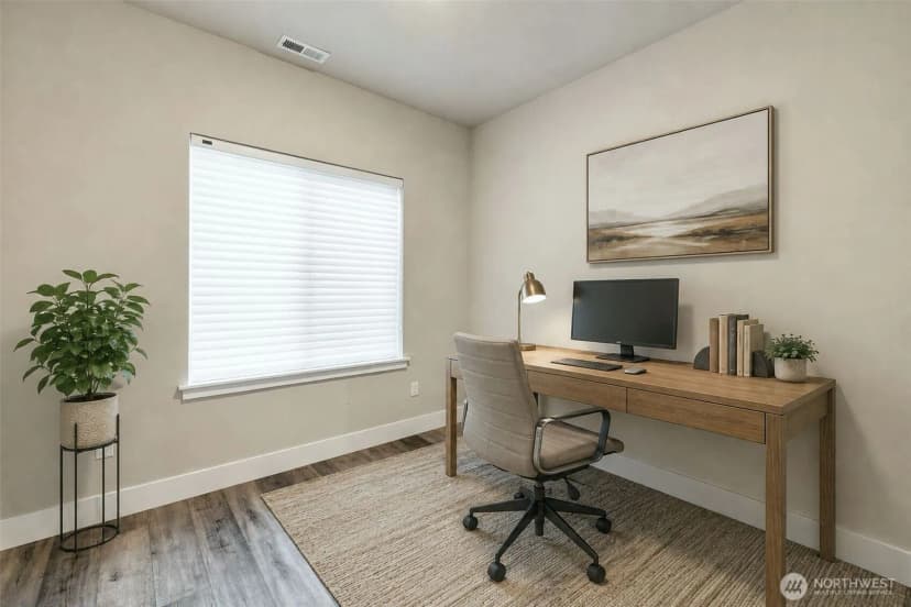 Property photo for 429 Logan Road #2, Lynnwood photo 9