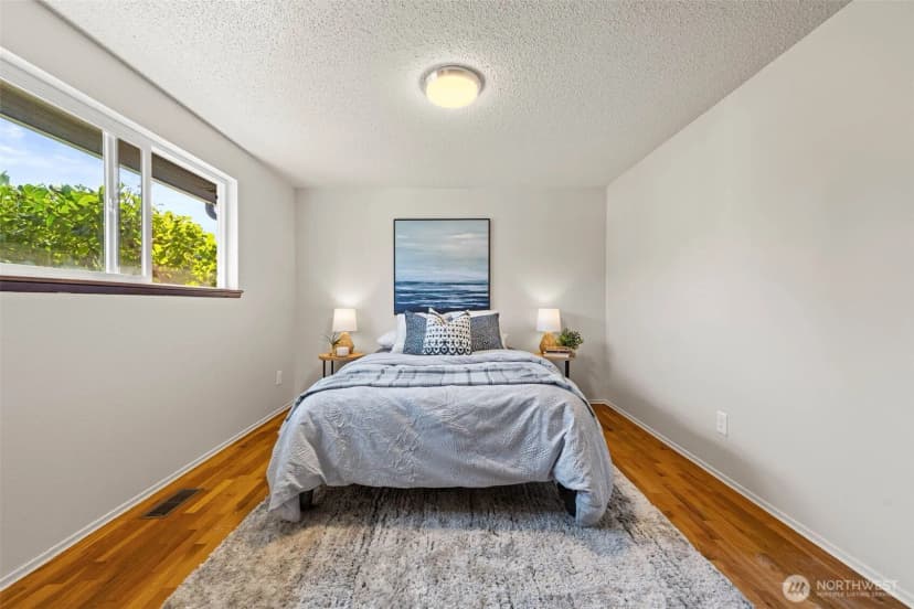 Property photo for 10810 105th Street Sw, Tacoma photo 13