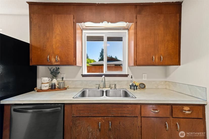 Property photo for 10810 105th Street Sw, Tacoma photo 19
