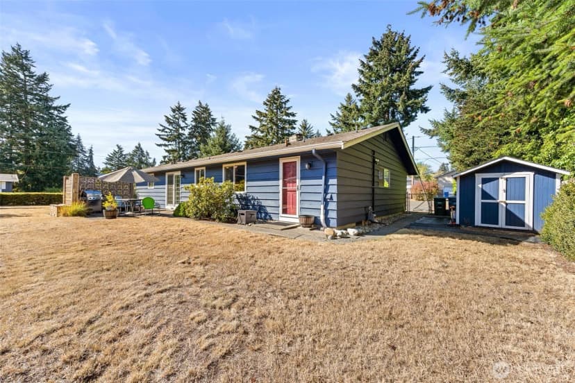 Property photo for 10810 105th Street Sw, Tacoma photo 24