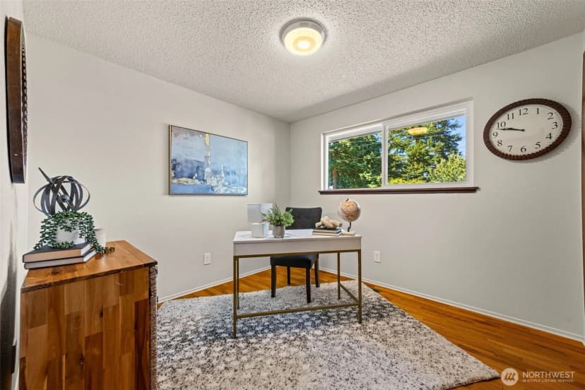Property photo for 10810 105th Street Sw, Tacoma photo 11