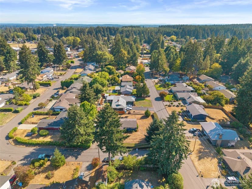 Property photo for 10810 105th Street Sw, Tacoma photo 23