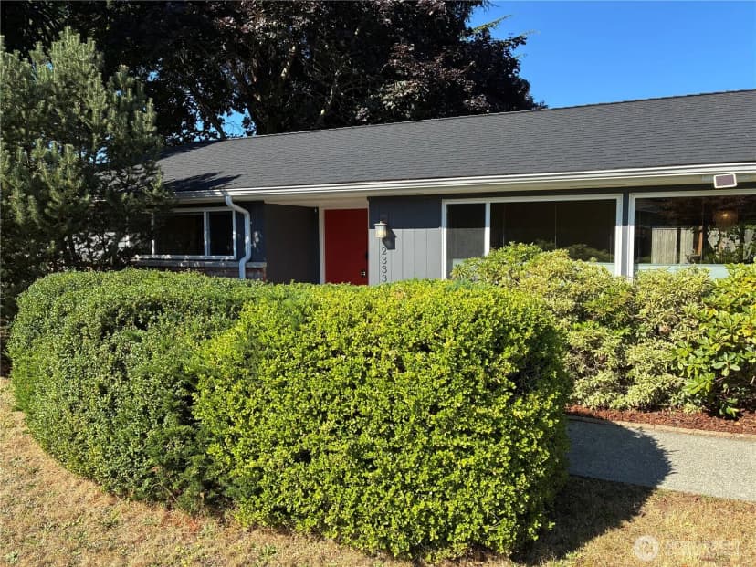 Property photo for 2333 Edmunds Avenue Ne, Renton photo 17