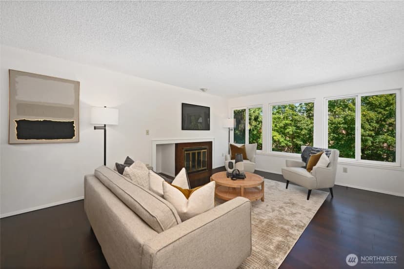Property photo for 3505 W Government Way #202, Seattle photo 10