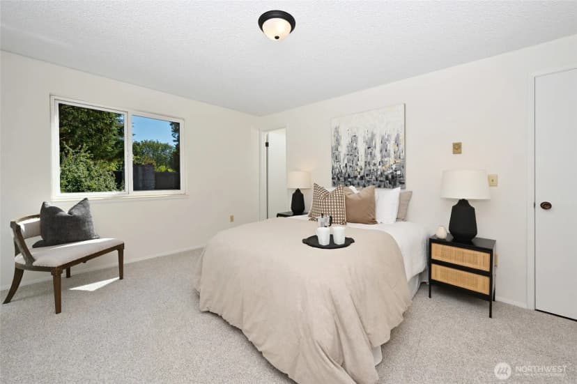 Property photo for 3505 W Government Way #202, Seattle photo 13