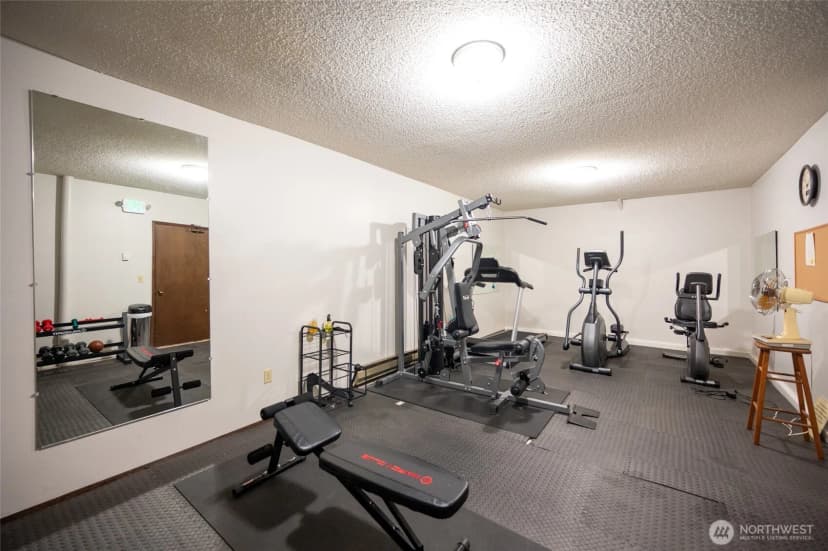 Property photo for 3505 W Government Way #202, Seattle photo 26