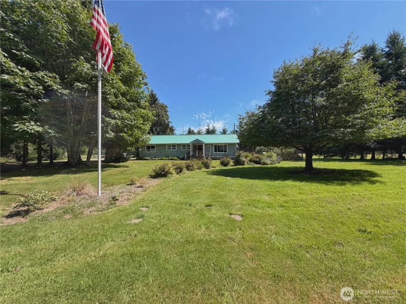 Property photo for 222 G&l Shake Road, Forks photo 2