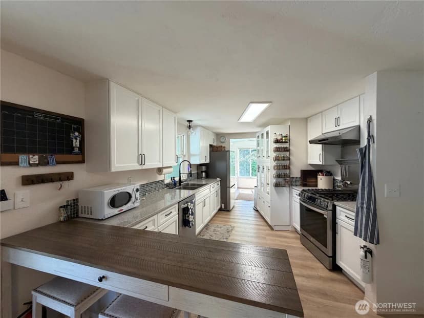 Property photo for 222 G&l Shake Road, Forks photo 12