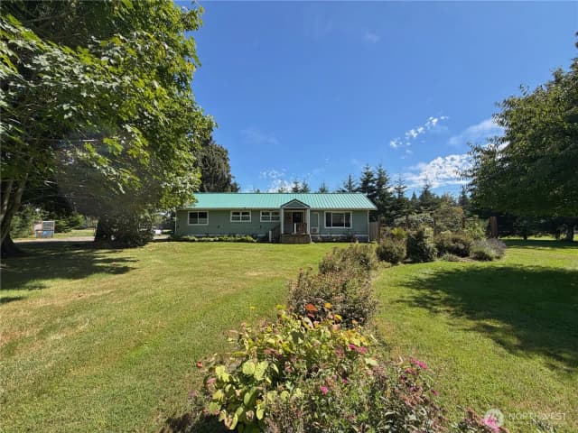 Property photo for 222 G&l Shake Road, Forks