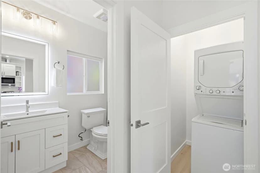 Property photo for 654 Nw 53 Street, Seattle photo 9