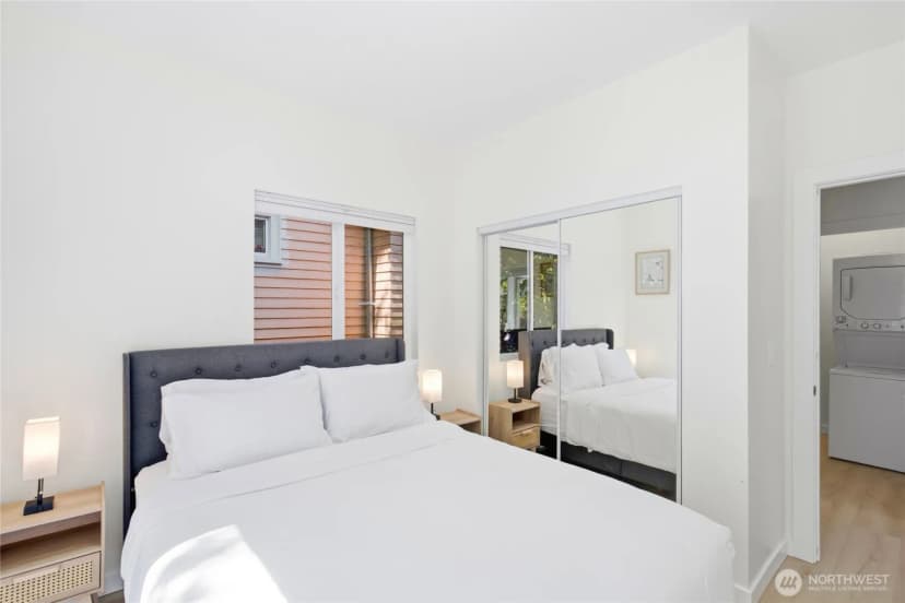 Property photo for 654 Nw 53 Street, Seattle photo 15
