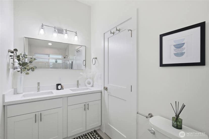 Property photo for 654 Nw 53 Street, Seattle photo 27