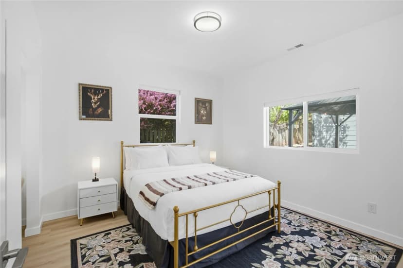 Property photo for 654 Nw 53 Street, Seattle photo 11