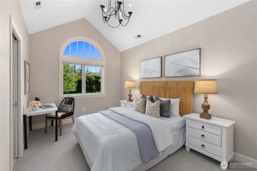 Property photo for 905 250th Avenue Ne, Sammamish photo 34