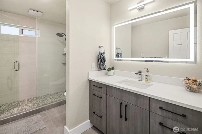 Property photo for 9360 Mercerwood Drive, Mercer Island photo 29